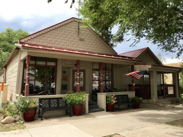 Front entrance of the La Veta Public Library